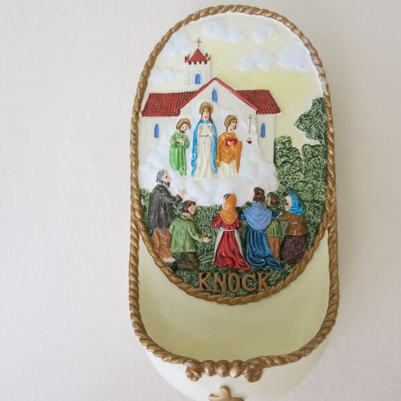 Vintage Hand Painted Carved Virgin Mary of Knock Holy Water Wall Plaque Décor - Picture 6 of 8